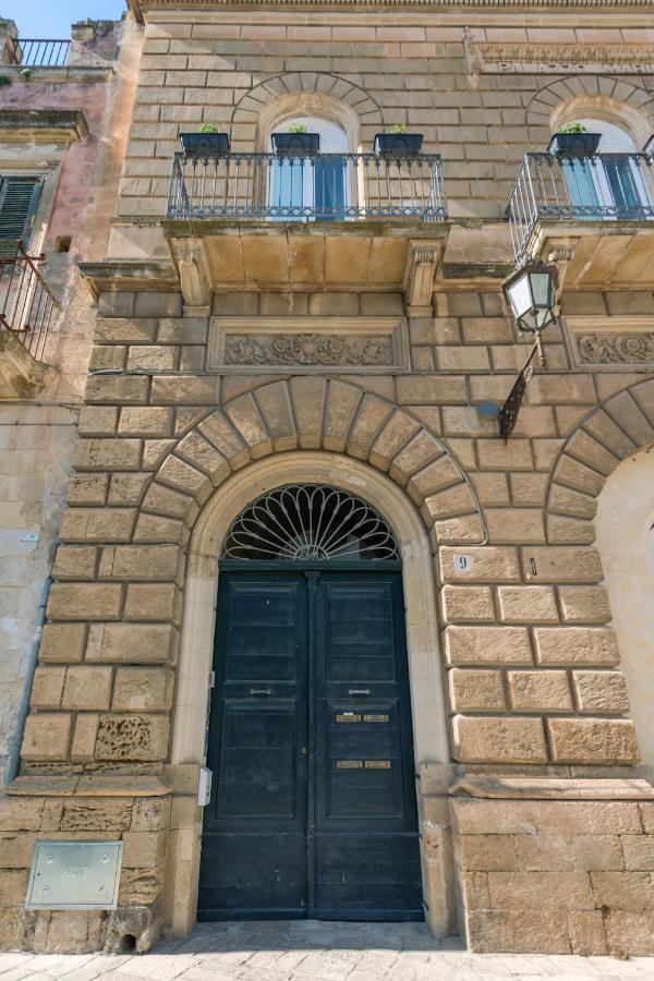 Goodstay Palazzo Marini Suite Lecce Bagian luar foto